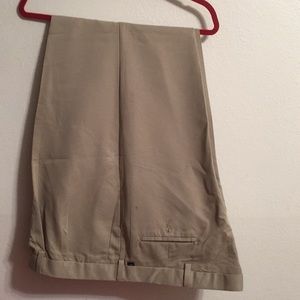 Dockers Pants pleated NWOT size 42-32
